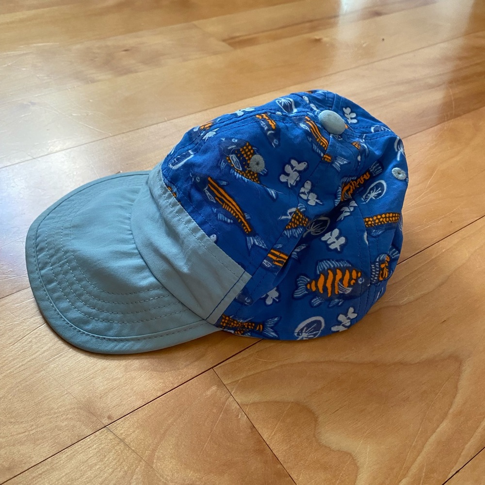 Patagonia Toddler hat - NWOT - size 2-5T